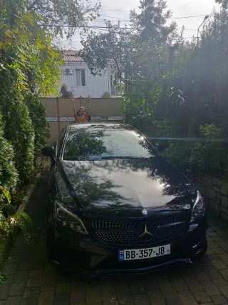 MERCEDES-BENZ CLS 550-thumb