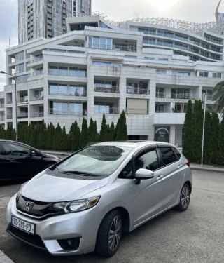 VIP HONDA FIT 2014 - 244,800 კმ, $6,200