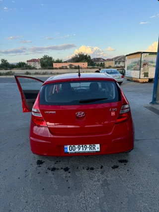 HYUNDAI I30-thumb