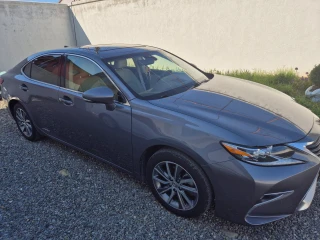 LEXUS ES 300-thumb