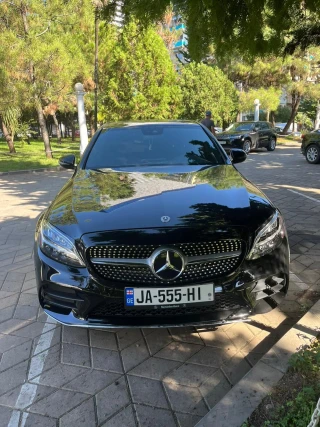 MERCEDES-BENZ C 300-thumb