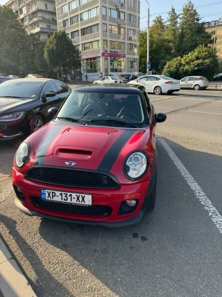 MINI Cooper-thumb