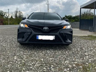 TOYOTA  Camry-thumb