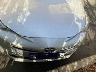 TOYOTA  Prius-thumb