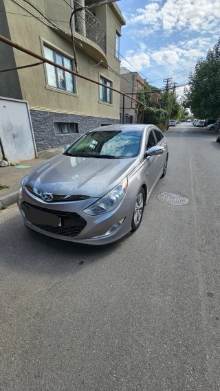 HYUNDAI Sonata-thumb