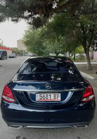 MERCEDES-BENZ C 300-thumb