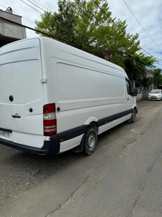 MERCEDES-BENZ Sprinter-thumb