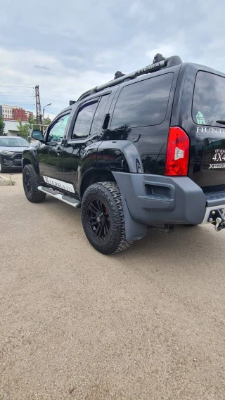 NISSAN X-Terra-thumb