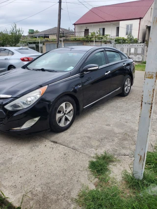 HYUNDAI Sonata-thumb