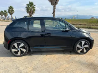 BMW i3-thumb