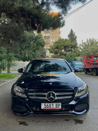MERCEDES-BENZ C 300-thumb
