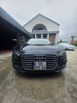 AUDI A7-thumb