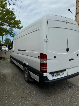 MERCEDES-BENZ Sprinter-thumb