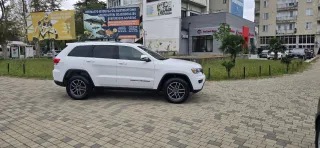 JEEP Grand Cherokee-thumb