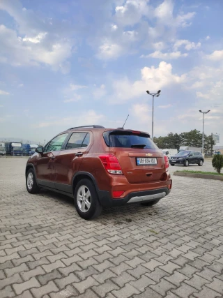 CHEVROLET Trax-thumb