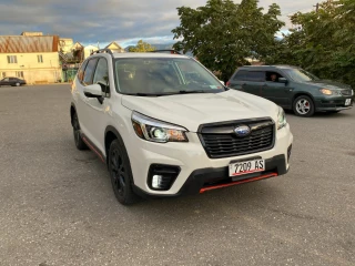 SUBARU Forester-thumb