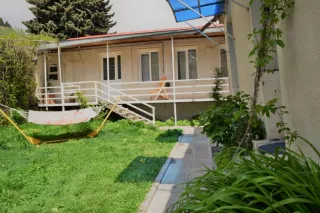 ლურჯი ქუდები