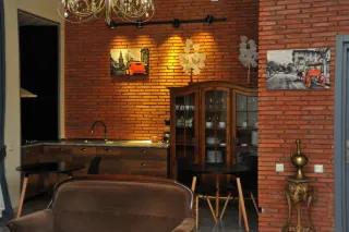 Brickwall თბილისი