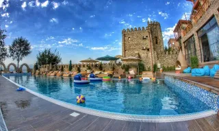 შატო მერე