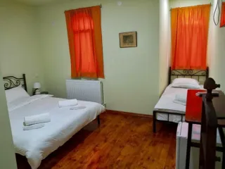 შატო თეთრი დროშები