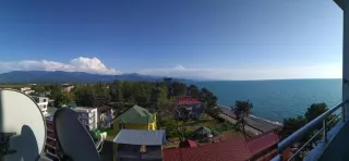 ბინა გილოცავთ დღესასწაულებს ქობულეთში