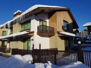 აგარაკი კრისტალი ბაკურიანი