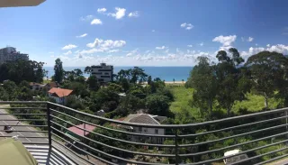 ბინა 50 ვილა დელ მარში