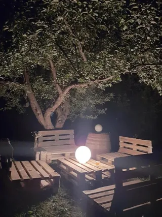 დაჩის ინ