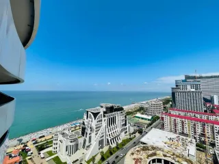 ბინა ორბის რეზიდენციაში