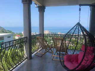 საოჯახო სასტუმრო სახლი