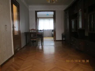 ოთხოთახიანი ბინა