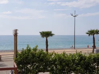 გონიოს პლაჟის ბინა