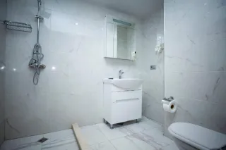 გრანდ ნოელ ბაკურიანი