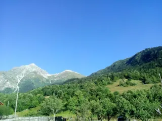 სასტუმრო სახლი ჟაბეში ლალიში