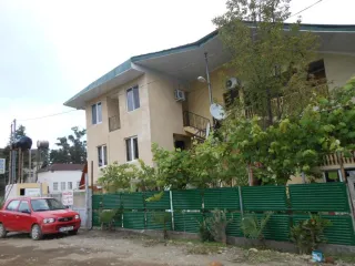 სასტუმრო სახლი MARI