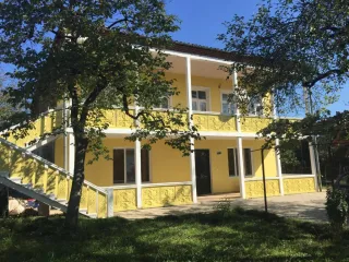 სასტუმრო სახლი მასპინძელი