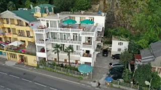 სასტუმრო სახლი პალმა