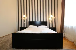 სასტუმრო სახლი ფიროსმანი 60