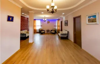 სასტუმრო სახლი სანდრო