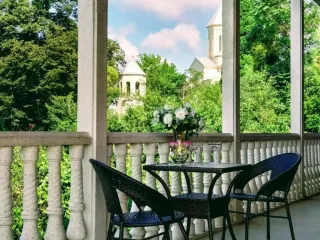 სასტუმრო სახლი უქიმერიონი