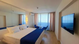 გილოცავთ ბათუმის დღესასწაულს