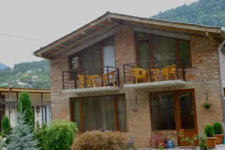 არდადეგები ბორჯომში GioMaNi