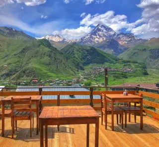 სასტუმრო ყაზბეგი 1963 წ