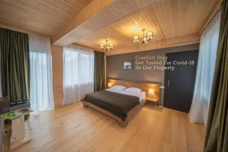 სასტუმრო ძველი სახლი მესტია