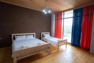 სასტუმრო ფალიაშვილი ჩაქვში