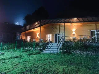 სასტუმრო თორნისა ყაზბეგი