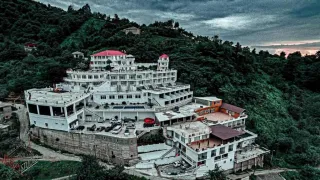 სასტუმრო ზურა პალასი