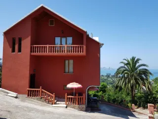 სახლი ბათუმში