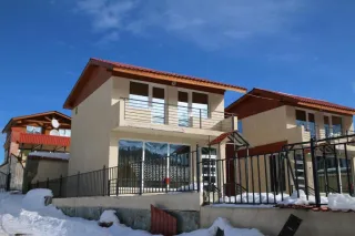 იბერია ბაკურიანის სახლები