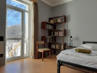 ყაზბეგის მწვანე ეზო